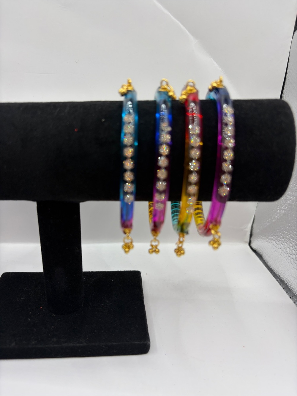 Multicolor Kundan Crystal Glass Accent Kashmiri Women's Bangles - Set of 4 - Picture 3 of 5